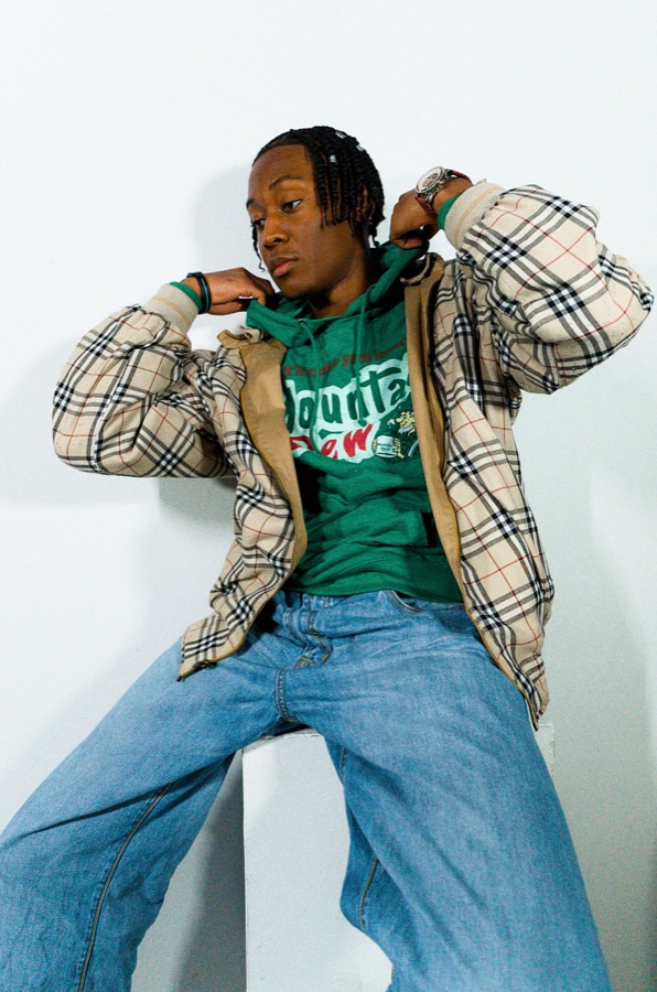 Styled thrift look